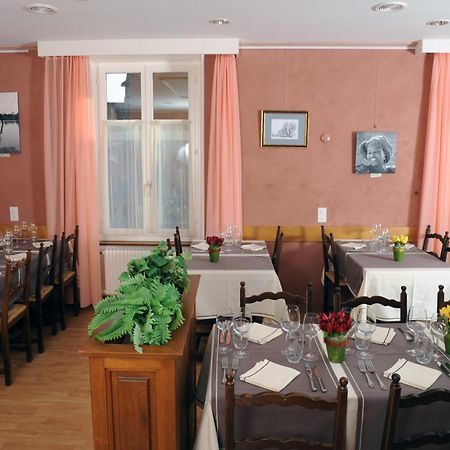 Hotel De La Gare Yvonand Ngoại thất bức ảnh